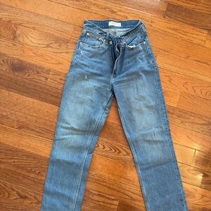 Abercrombie V waist jeans